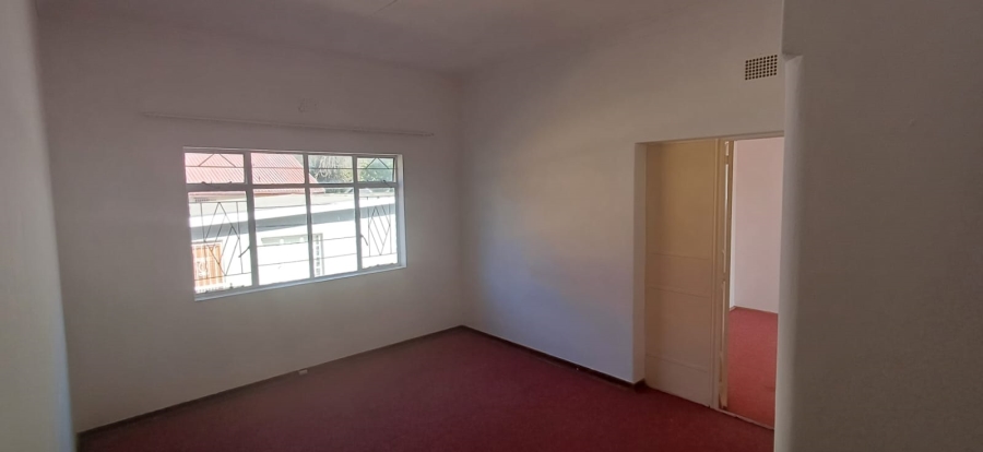4 Bedroom Property for Sale in Hospitaalheuwel Free State